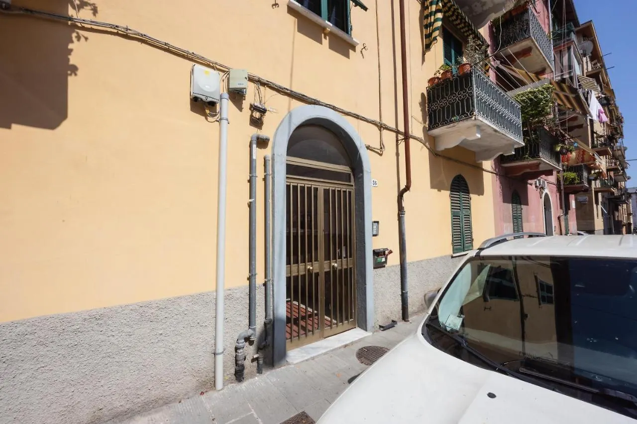 Ferienwohnung Orchidea Bianca La Spezia Apartment