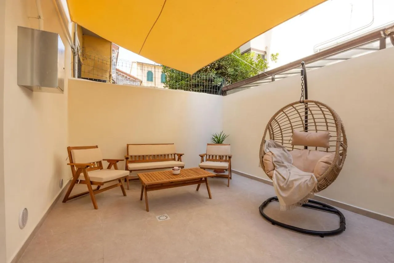 Ferienwohnung Orchidea Bianca La Spezia